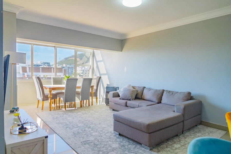 To Let 3 Bedroom Property for Rent in Sea Point Western Cape